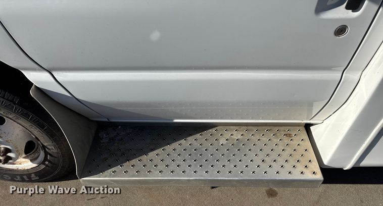 image for item FK0894 2015 Ford E350 shuttle bus