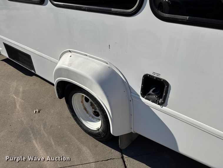 image for item FK0894 2015 Ford E350 shuttle bus