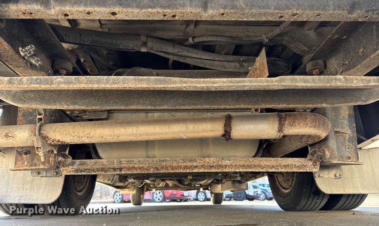 image for item FK0894 2015 Ford E350 shuttle bus