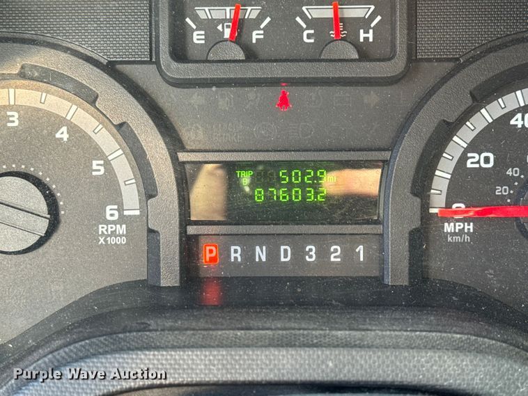 image for item FK0894 2015 Ford E350 shuttle bus