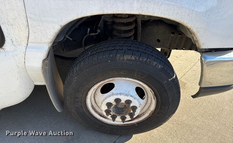 image for item FK0894 2015 Ford E350 shuttle bus