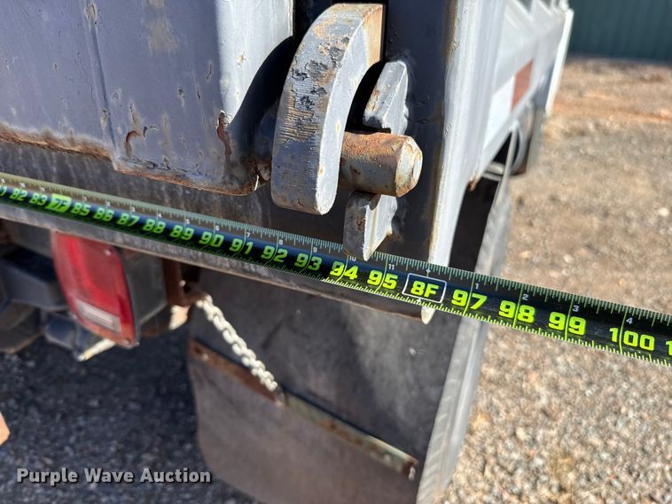 image for item HW9136 1986 Ford F800 dump truck