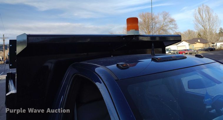 image for item IH9400 2017 Rugby HR-540 dump bed