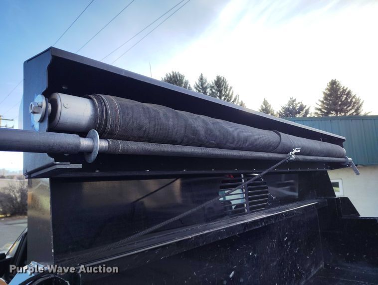 image for item IH9400 2017 Rugby HR-540 dump bed