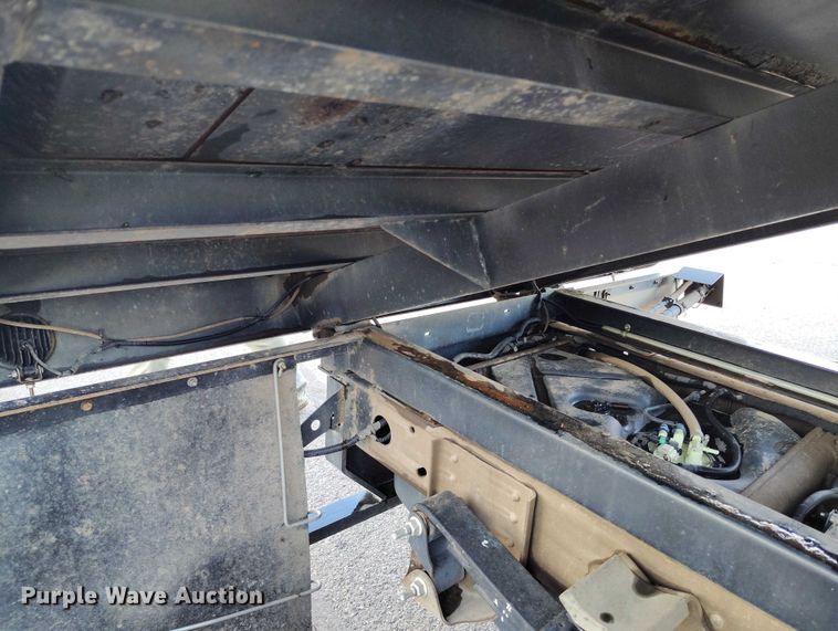 image for item IH9400 2017 Rugby HR-540 dump bed