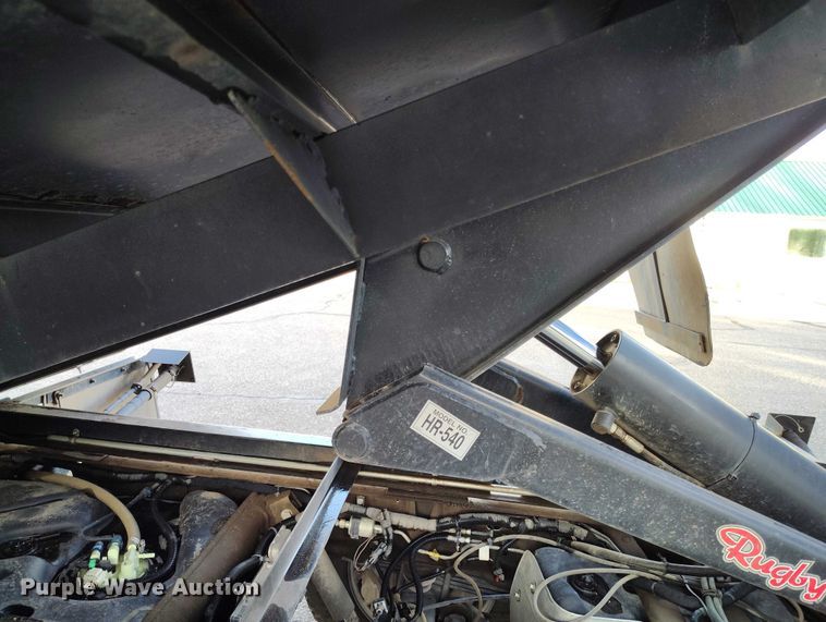 image for item IH9400 2017 Rugby HR-540 dump bed