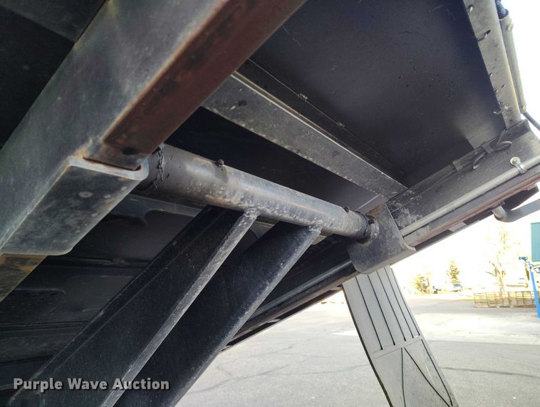 image for item IH9400 2017 Rugby HR-540 dump bed