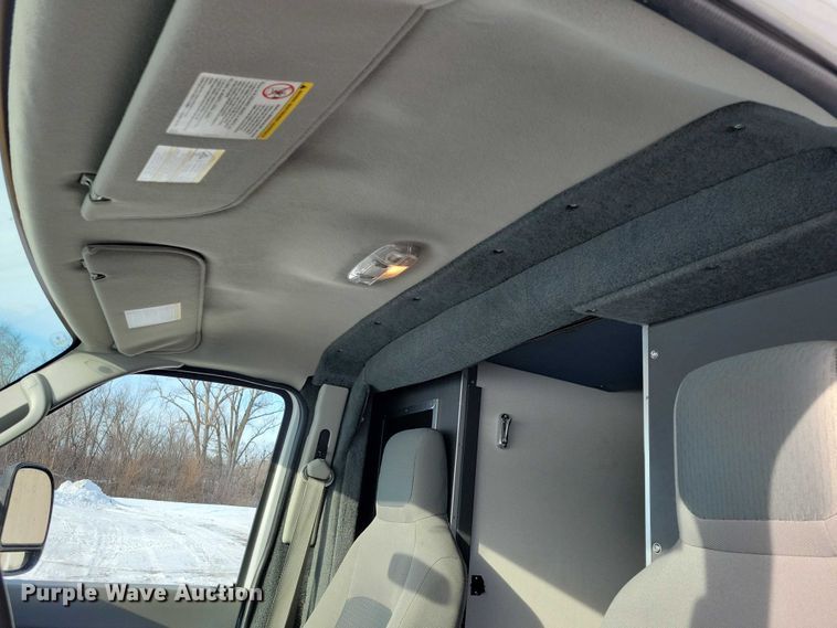 image for item NO9839 2015 Ford E450 ambulance