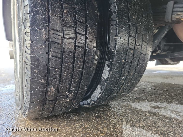 image for item NO9839 2015 Ford E450 ambulance