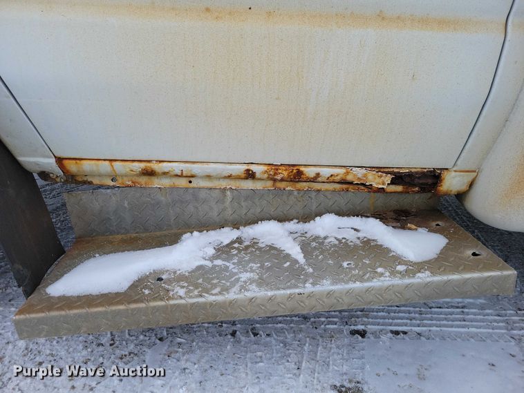 image for item NO9840 2011 ElDorado National Aerotech  E240 shuttle bus