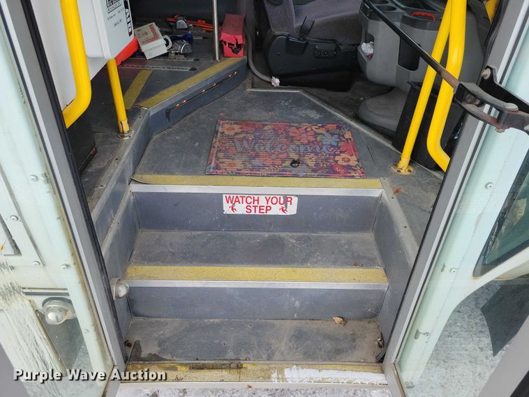 image for item NO9840 2011 ElDorado National Aerotech  E240 shuttle bus