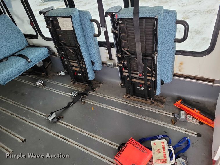 image for item NO9840 2011 ElDorado National Aerotech  E240 shuttle bus