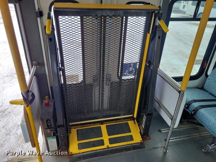 image for item NO9840 2011 ElDorado National Aerotech  E240 shuttle bus