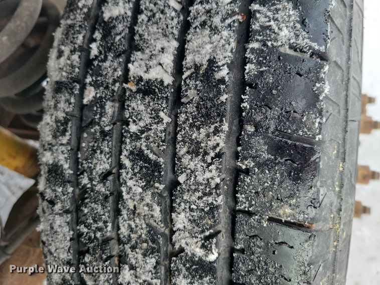 image for item NO9840 2011 ElDorado National Aerotech  E240 shuttle bus