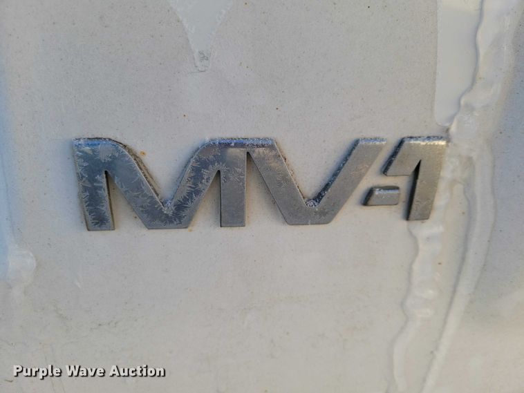 image for item NO9841 2014 MV1 handicap accessible van