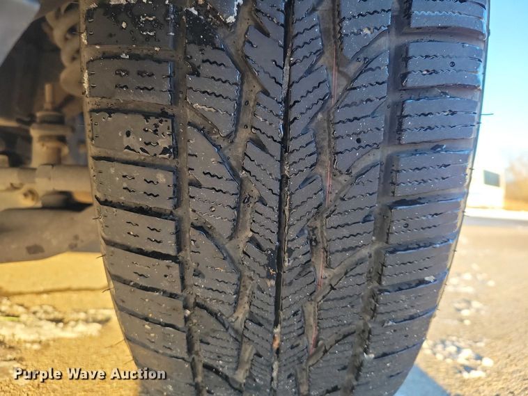 image for item NO9841 2014 MV1 handicap accessible van