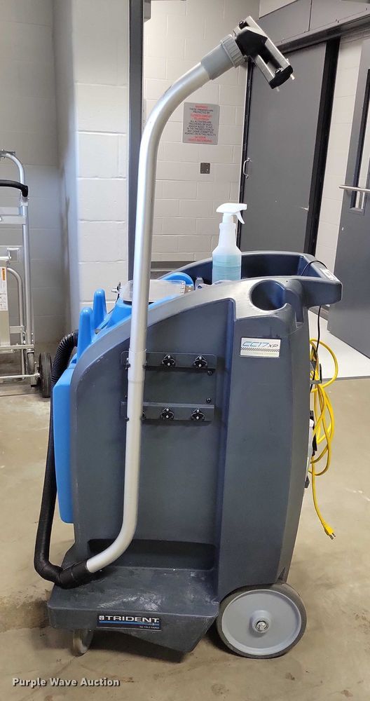 image for item NO9857 Trident CC17XP wet spray vacuum