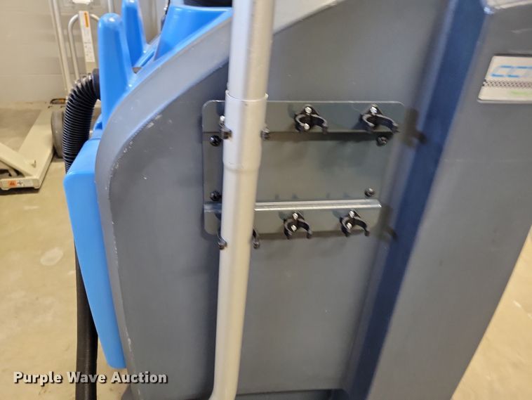 image for item NO9857 Trident CC17XP wet spray vacuum