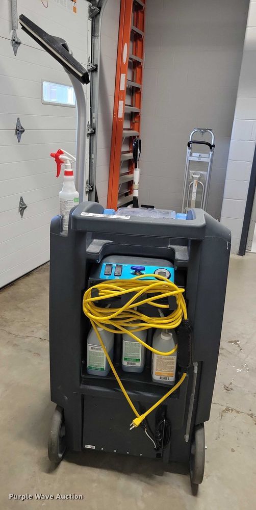 image for item NO9858 Trident CC17XP wet spray vacuum