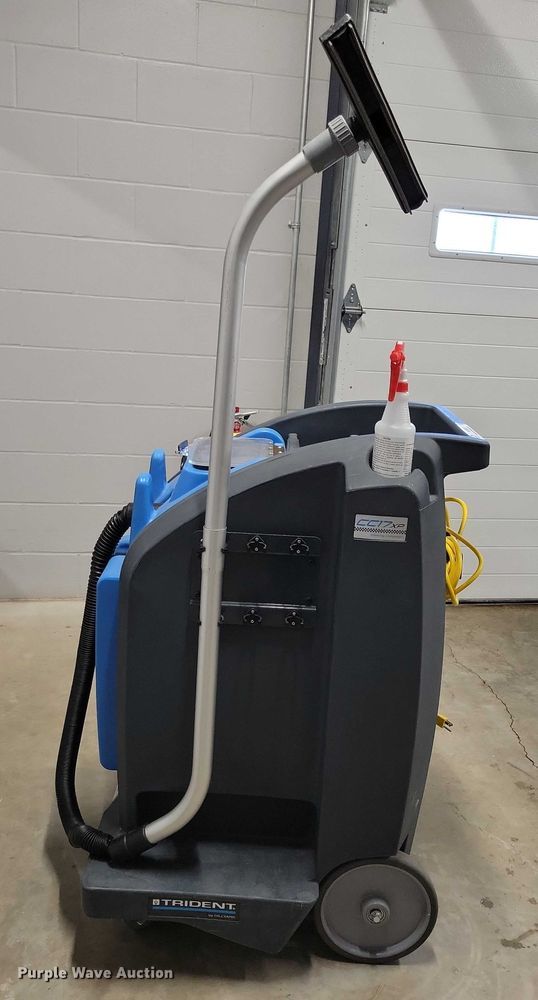 image for item NO9858 Trident CC17XP wet spray vacuum