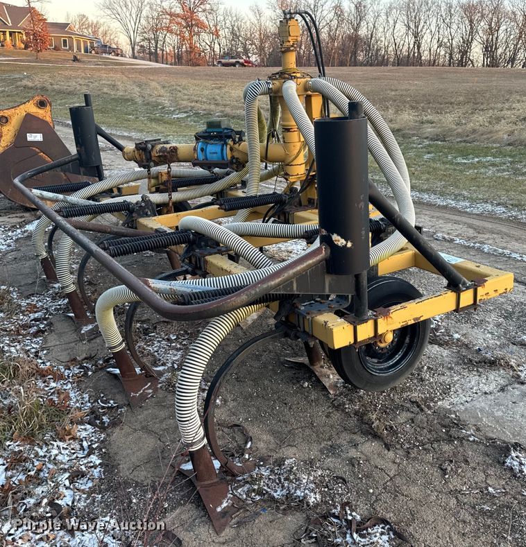 image for item DW6745 Farmstar 7000 manure Injector