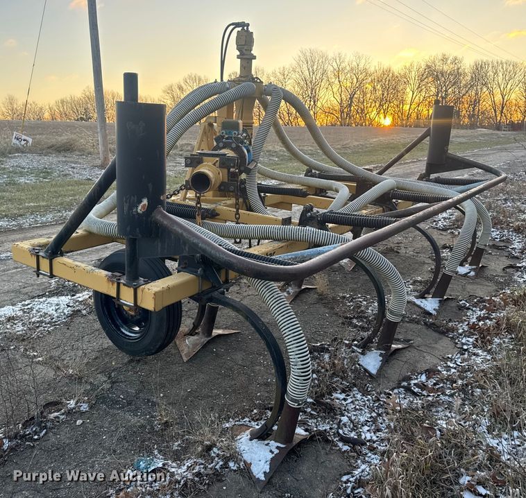 image for item DW6745 Farmstar 7000 manure Injector