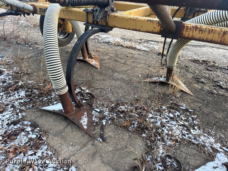 image for item DW6745 Farmstar 7000 manure Injector