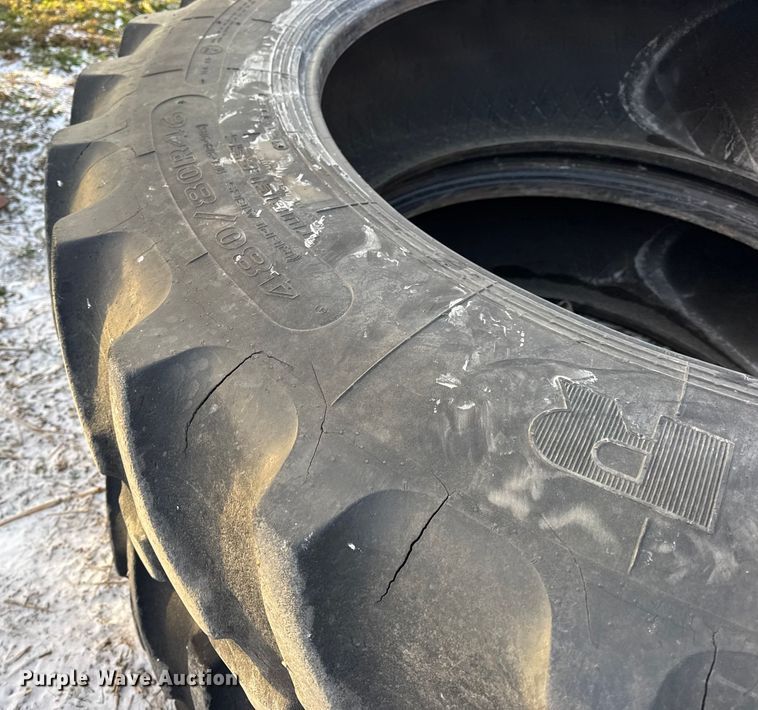 image for item DW6748 (3) tires