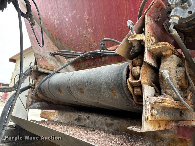 image for item DW7362 2015 RBR Vector 300 spreader