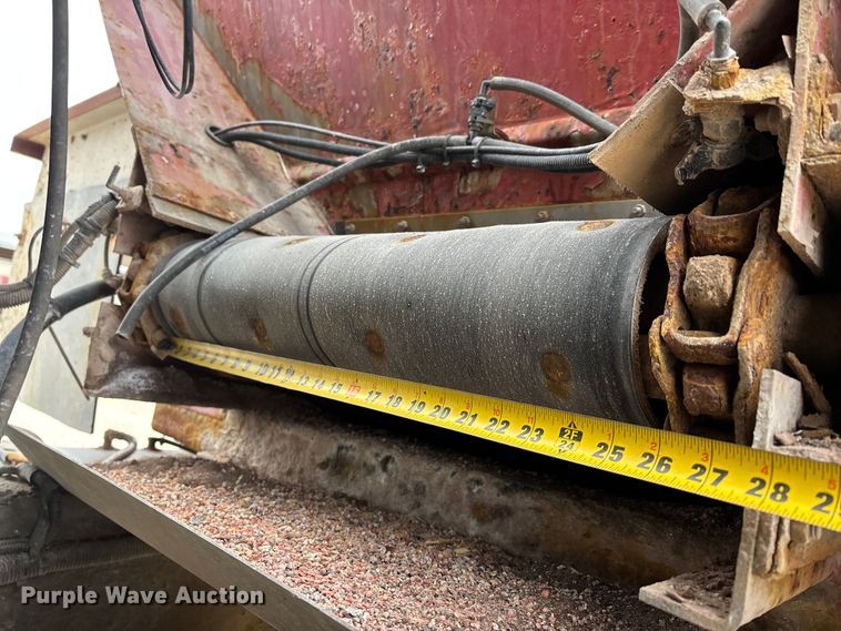 image for item DW7362 2015 RBR Vector 300 spreader