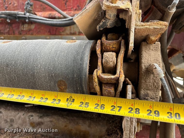 image for item DW7362 2015 RBR Vector 300 spreader