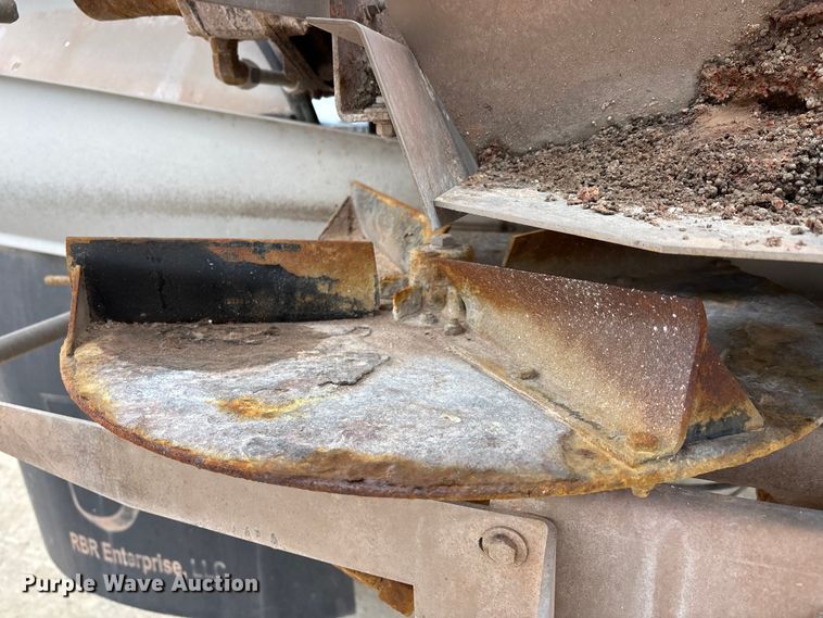 image for item DW7362 2015 RBR Vector 300 spreader