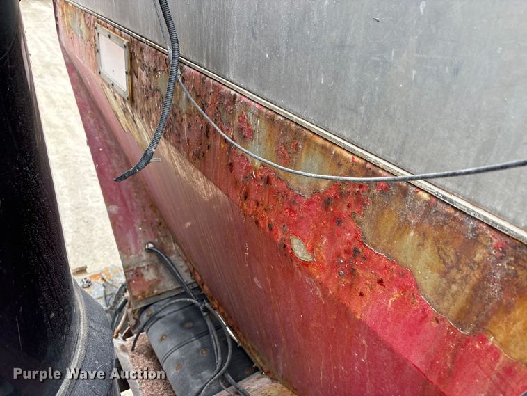 image for item DW7362 2015 RBR Vector 300 spreader