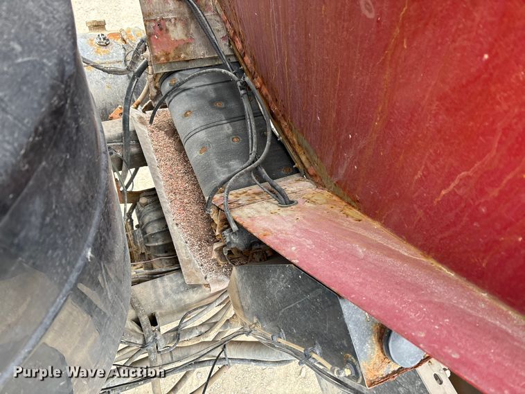 image for item DW7362 2015 RBR Vector 300 spreader