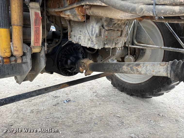 image for item DW7362 2015 RBR Vector 300 spreader