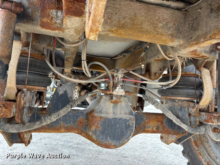 image for item DW7362 2015 RBR Vector 300 spreader