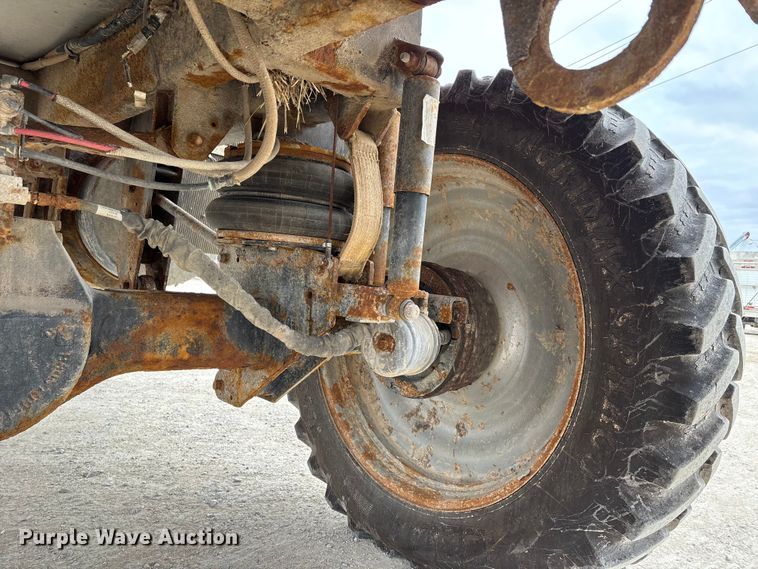 image for item DW7362 2015 RBR Vector 300 spreader