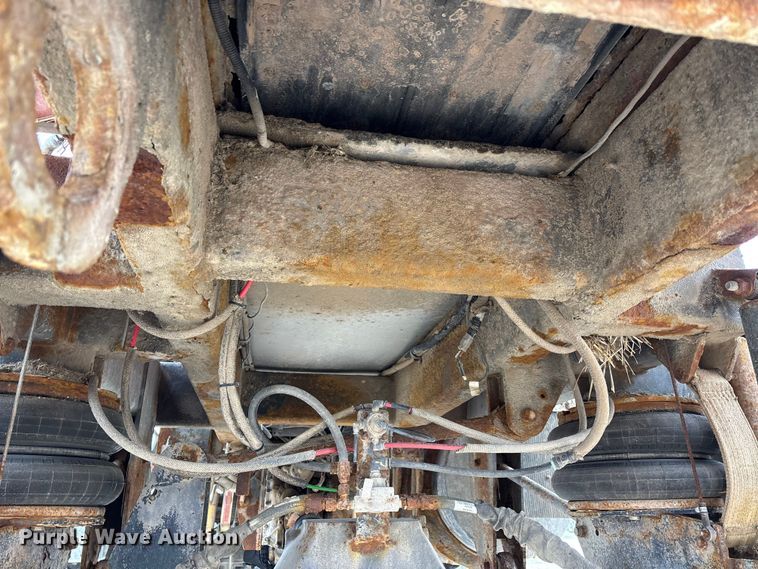 image for item DW7362 2015 RBR Vector 300 spreader