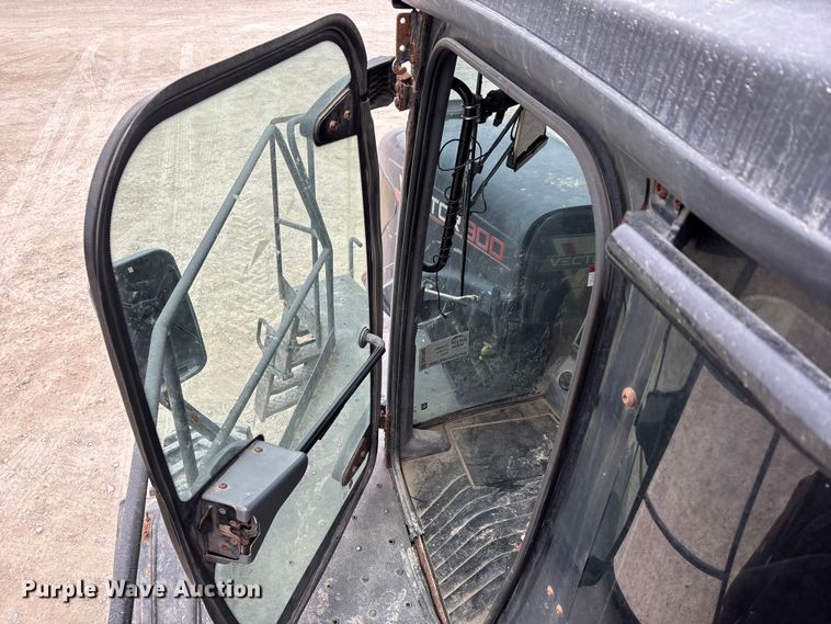 image for item DW7362 2015 RBR Vector 300 spreader