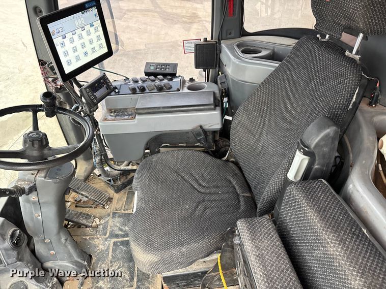 image for item DW7362 2015 RBR Vector 300 spreader