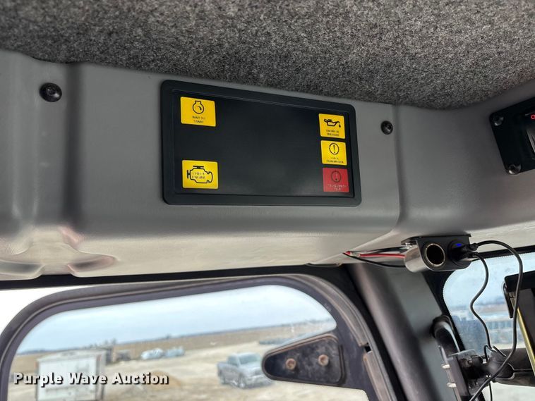 image for item DW7362 2015 RBR Vector 300 spreader