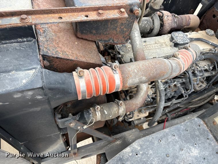 image for item DW7362 2015 RBR Vector 300 spreader