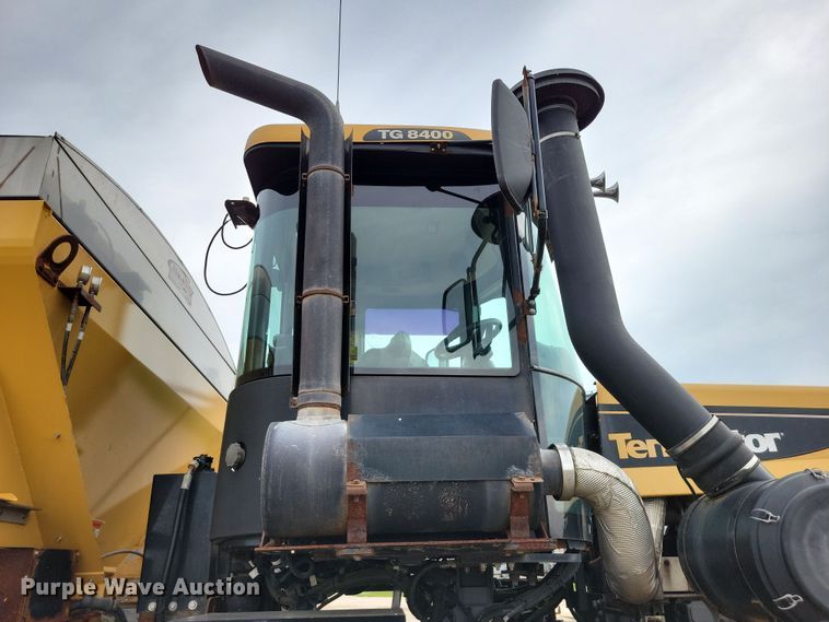 image for item EA2520 2013 TerraGator TG8400 spreader