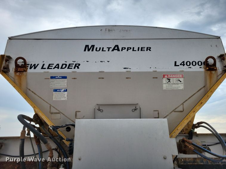 image for item EA2520 2013 TerraGator TG8400 spreader