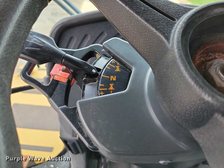 image for item EA2520 2013 TerraGator TG8400 spreader