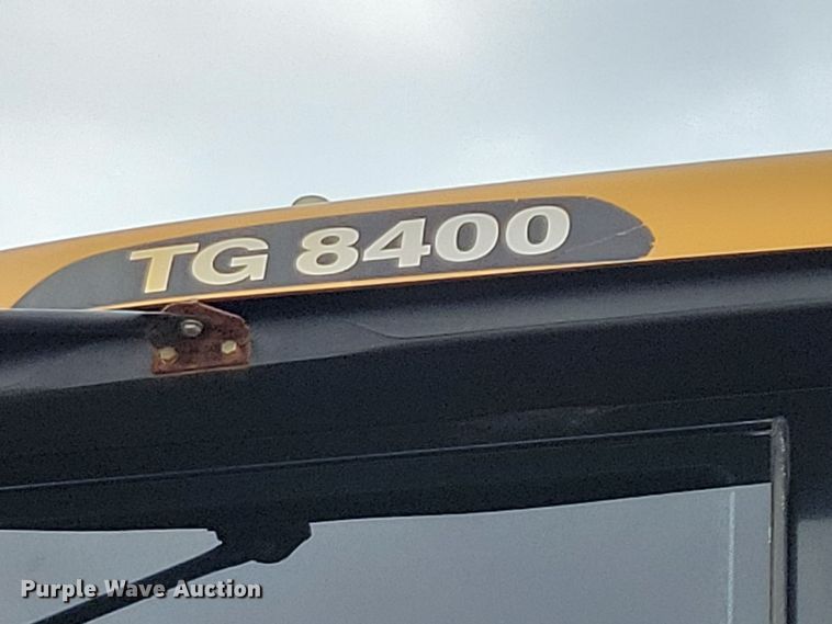 image for item EA2520 2013 TerraGator TG8400 spreader