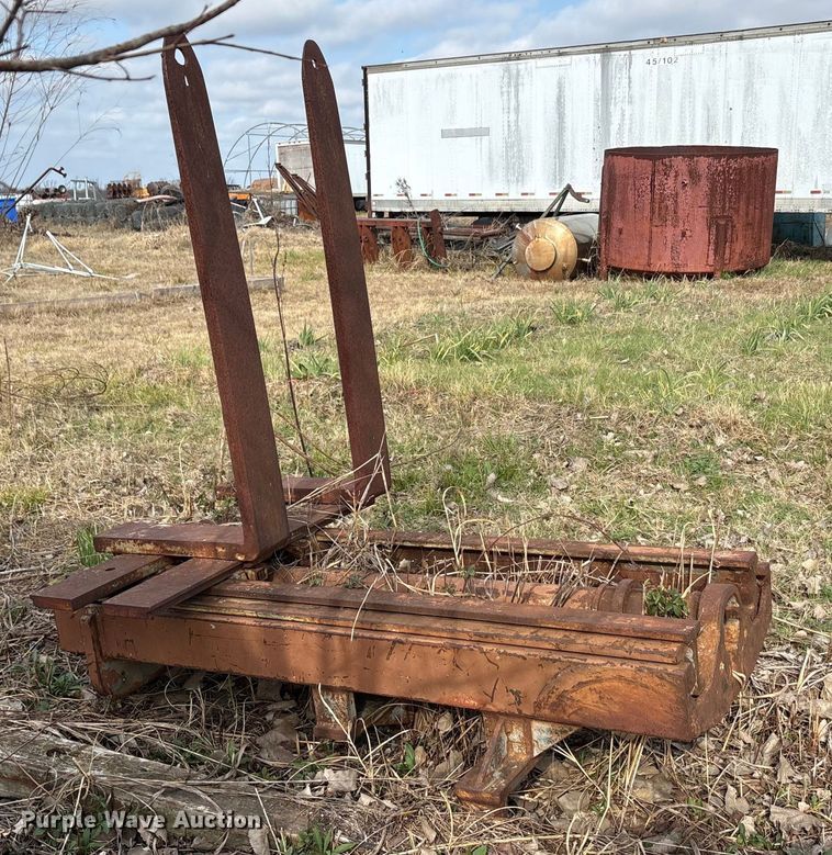 image for item EA7893 4'L forks