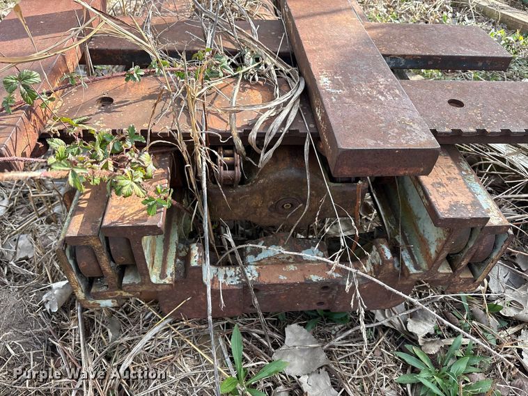 image for item EA7893 4'L forks