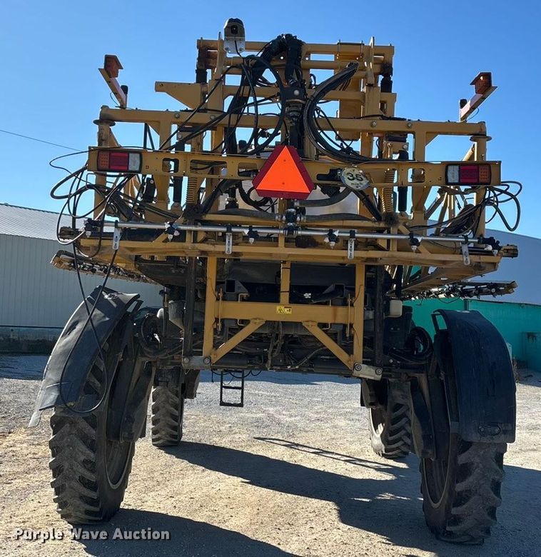 image for item ED2445 2014 RoGator RG900 sprayer