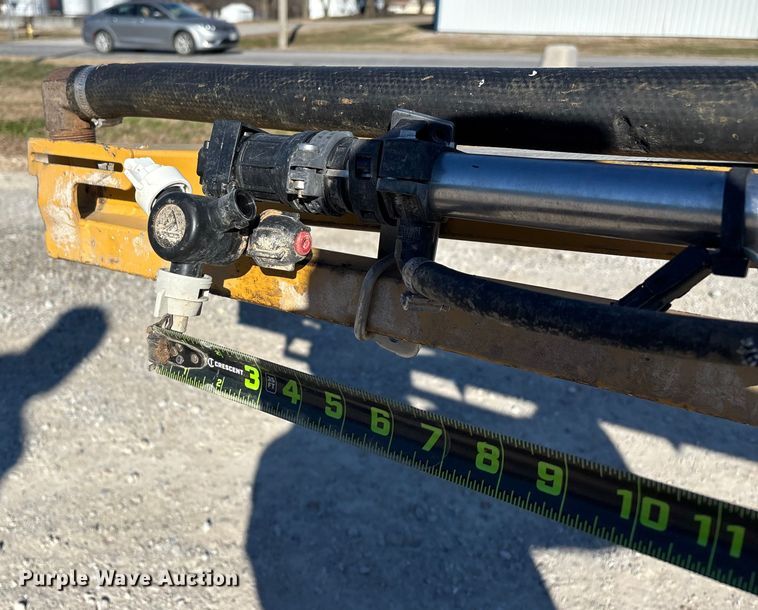 image for item ED2445 2014 RoGator RG900 sprayer